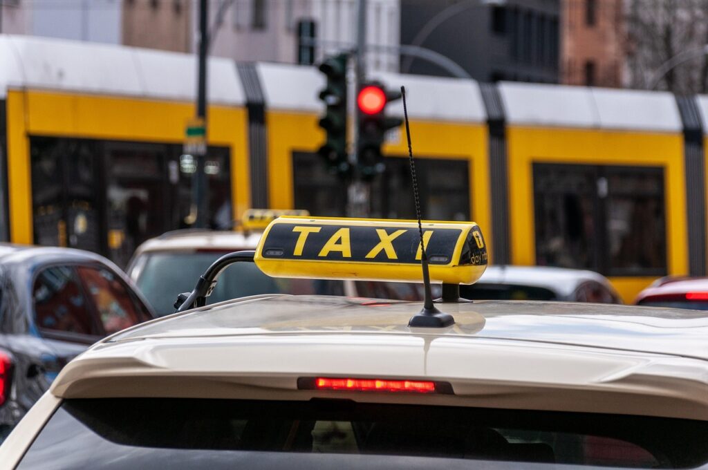 taxi 7856666 1280 taxi 7856666 1280